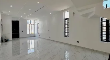 IKOTA LEKKI | 5 BED | N300M 5 BEDROOM FULLY DETACHED HOME WITH SWIMMING POOL FOR SALE