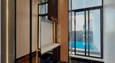 AJAH LAGOS | 5 BED | N300M 5 BEDOOM FULLY DETACHED HOME WITH SWIMMING POOL, WET &amp; DRY KITCHEN, GYM ROOM , SPACIOUS PARKING LOT( 4 CARS ) FOR SALE