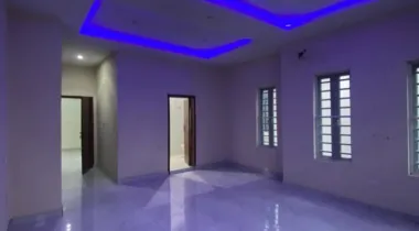 4 bedroom semi-detached duplex