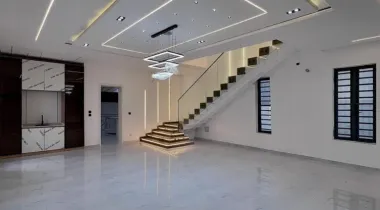 5 Bedroom Fully Detached Duplex