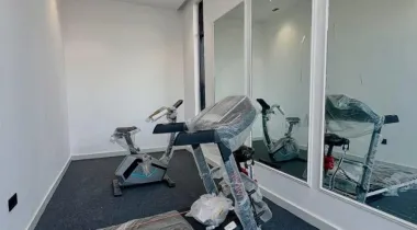 5 Bedroom Fully Detached Duplex