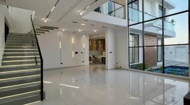 5 Bedroom Fully Detached Duplex