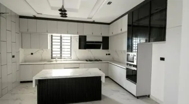 5-BEDROOM FULLY DETACHED LUXURY DUPLEX