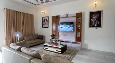 4BEDROOM  SEMI DETACHED DUPLEX FOR RENT .