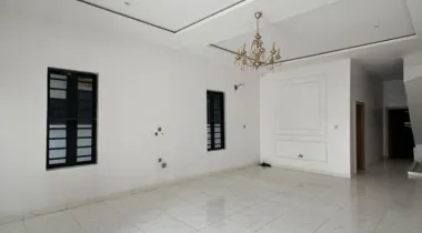4 BED&amp;BQ || 20 MILLION || LEKKI PHASE 1, LAGOS shed