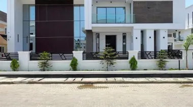 OSAPA LEKKI | 6 BED | N1.3B 6 BEDROOM FULLY DETACHED HOME WITH SWIMMING POOL, GAZEBO, OUTDOOR LOUNGE , CINEMA , ROOF TOP TERRACE , GYM ROOM , AMPLE PARKING SPACE FOR SALE