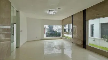 LEKKY COUNTY LEKKI | N550M  5 BEDROOM FULLY DETACHED HOME WITH CINEMA, ROOF TOP TERRACE, SWIMMING POOL SPACE FOR SALE