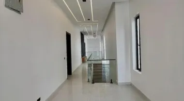 📍AJAH LAGOS | 5 BED | N280M 5 BEDROOM FULLY DETACHED HOME WITH SWIMMING POOL, WET &amp; DRY KITCHEN FOR SALE