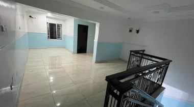 5 bedroom fully detached duplex  With an attached bungalow bq (a room &amp; parlor ) at the back 