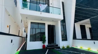4 BED&amp;BQ || 350 MLLION ||  IKOTA , LEKKI, LAGOS