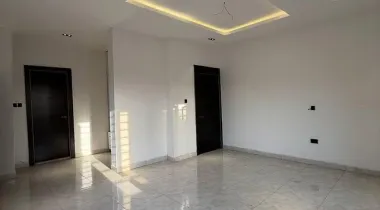 Sales Alert* 5bedroom fully detached with bq