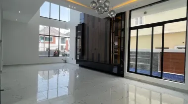 Contemporary 5 Bedroom Fully  Detached Duplex with Bq, Pool, Cinema, Rooftop Terrace , Smart Home Features etc For Sale