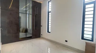 Contemporary 5 Bedroom Fully  Detached Duplex with Bq, Pool, Box Room, Smart Home Features etc For Sale