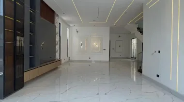 SALES ALERT* Contemporary 5 Bedroom Fully  Detached Duplex with Bq, Pool, Gym/Home Office/Study Room etc For Sale