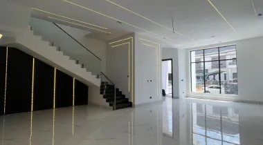 SALES ALERT* Contemporary 5 Bedroom Fully  Detached Duplex with Bq, Pool, Gym/Home Office/Study Room etc For Sale