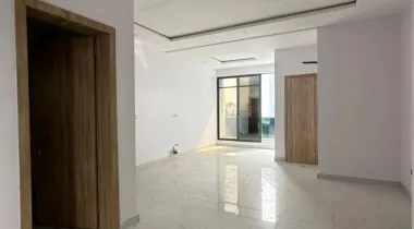 2 bedroom Apartment with Pool, Gym and security post FOR SALE