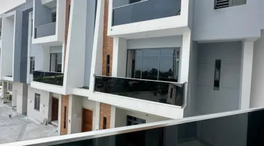 2 bedroom Apartment with Pool, Gym and security post FOR SALE