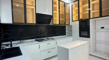 5 bedroom Fully detached duplex with BQ