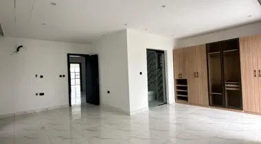 Luxurious 5 bedroom semi detached with BQ  Location: Sangotedo, Lagos