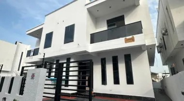 4 Bedroom semi detached duplex with a Bq for sale!