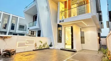 4 Bedrooms Semi Detached duplex with BQ for sale