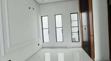 5 BED&amp;BQ || 380 MLLION ||  IKOTA, LEKKI, LAGOS.