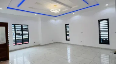 4 BED&amp;BQ || 340 MLLION ||  IKOTA, LEKKI, LAGOS.