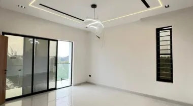 4 BED || 280 MLLION ||  IKOTA , LEKKI, LAGOS.