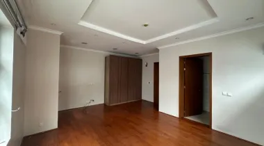 4 bedroom townhouse with an attic and bq.  Mekunwen Road, Ikoyi.
