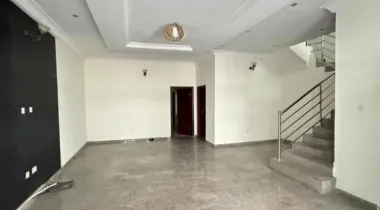 4 Bedroom Terrace duplex