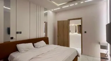 FULLY FURNISHED 2 BEDROOM APARTMENT