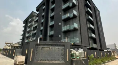 Elegant and Spacious 2 &amp; 3 Bedroom Apartment with gym, Elevator and Swimming Pool