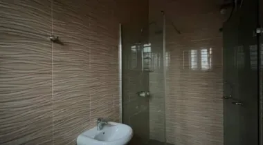 Elegant and Spacious 2 &amp; 3 Bedroom Apartment with gym, Elevator and Swimming Pool