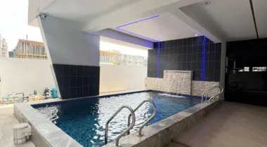 Outstanding 3 bedroom unfurnished apartment with BQ is NOW AVAILABLE for LEASE — move-in ready.