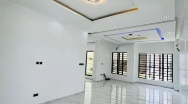 Five Bedroom Detached Duplex With Swimming Pool For Rent