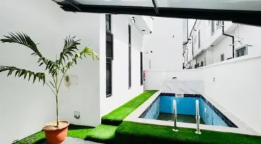 Five Bedroom Detached Duplex With Swimming Pool For Rent