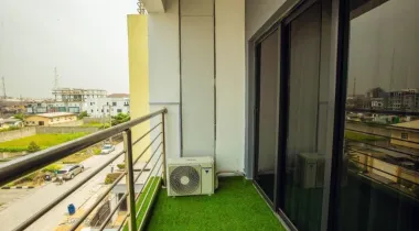 Luxury Two Bedroom cozy apartment Without Bq