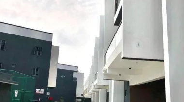 Luxury 2 bedroom  flat apartment