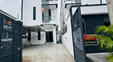 6 BED&amp;BQ || 550 MLLION || IKOTA , LEKKI LAGOS