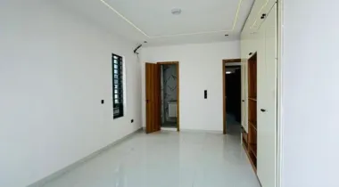 2Bedroom Apartment &amp; 1 bedroom (mini flat )  Location: VGC (extension )