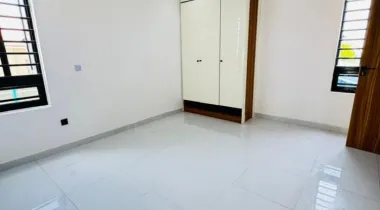 2Bedroom Apartment &amp; 1 bedroom (mini flat )  Location: VGC (extension )