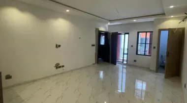 Bedroom Apartment With a Bq