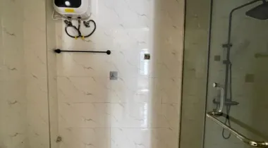 Bedroom Apartment With a Bq