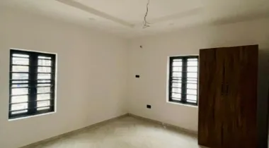 3 bedroom flat apartment  Available for Rent 
