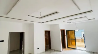 3 bedroom flat apartment  Available for Rent 