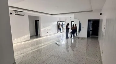 2 bedroom flat available for rent  Upstairs