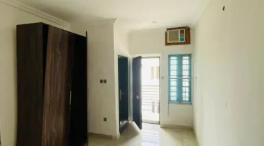 Two bedroom flat apartment  Available for rent 