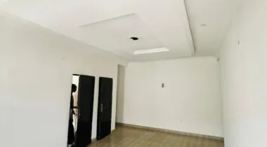 Two bedroom flat apartment  Available for rent 