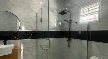 4Bedroom Semi Detached Duplex With a Bq  : Chevron