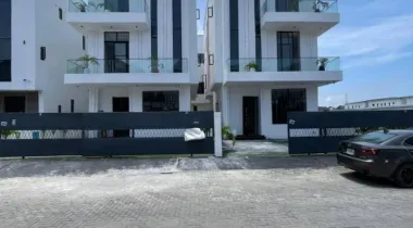 Luxury 3 Bedroom Apartment &amp; 4 Bedroom Maisonette with Elevator, Swimming Pool, Gym &amp; BQ located in a serene neighborhood.